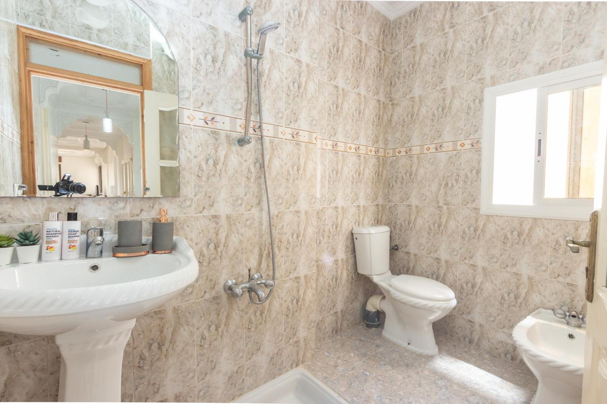 Appartements Calmes Et Spacieux Tétouan Extérieur photo