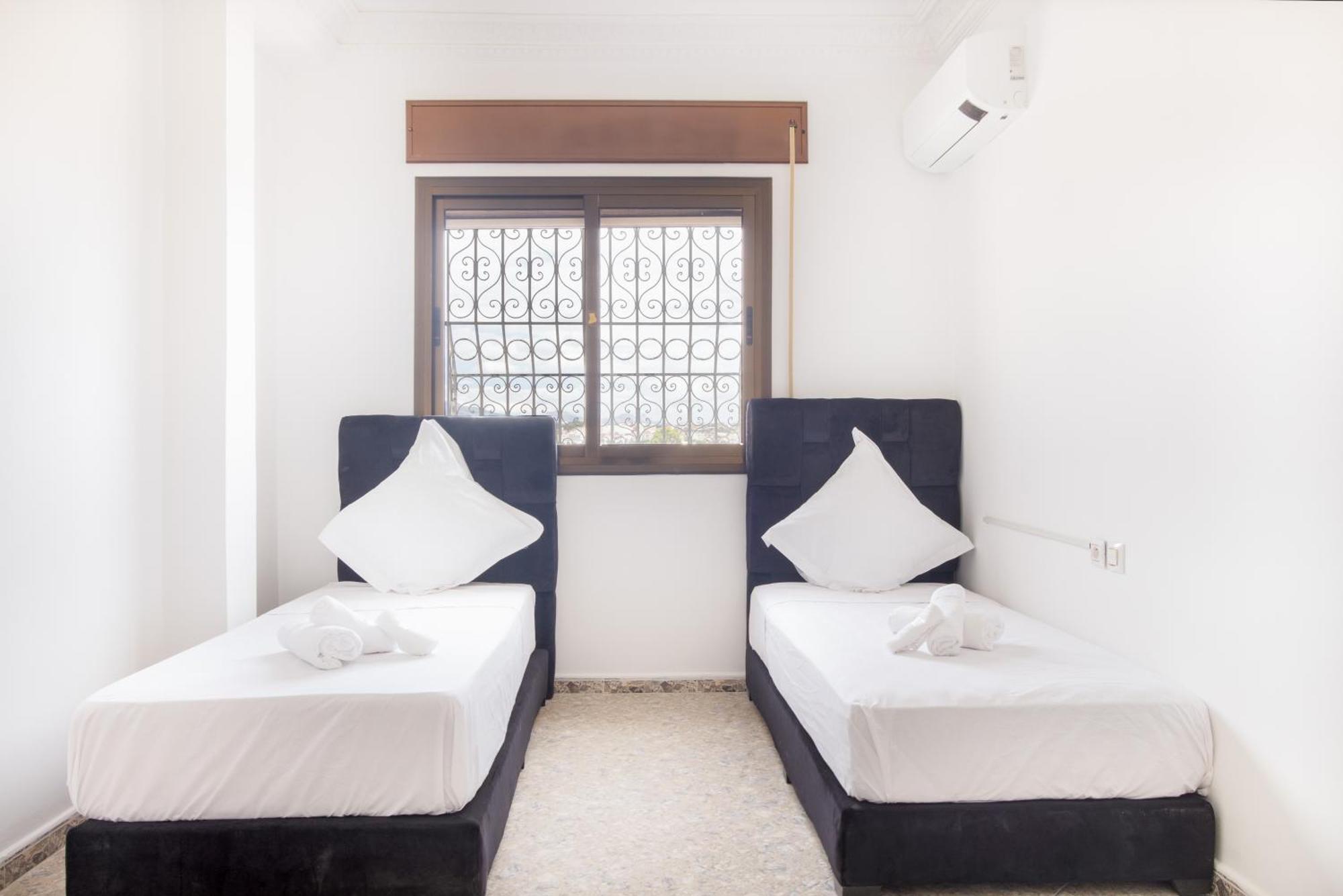 Appartements Calmes Et Spacieux Tétouan Extérieur photo